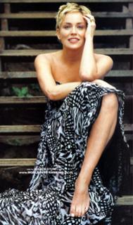 Sharon Stone feet photo thumbnail