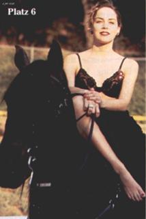 Sharon Stone feet photo thumbnail