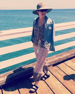 Sasha Alexander feet photo thumbnail