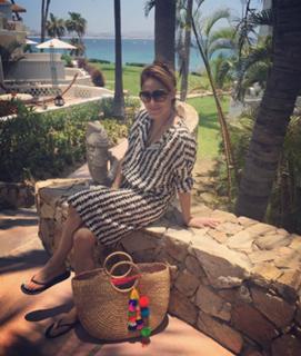 Sasha Alexander feet photo thumbnail