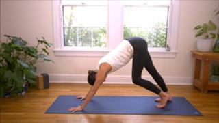 Adriene Mishler feet photo thumbnail