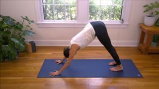 Adriene Mishler feet photo thumbnail