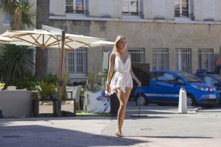 Kimberley Garner feet photo thumbnail