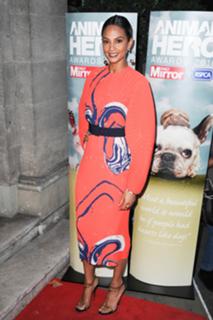 Alesha Dixon feet photo thumbnail