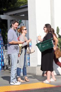 Amy Adams feet photo thumbnail