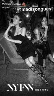 Victoria Justice feet photo thumbnail