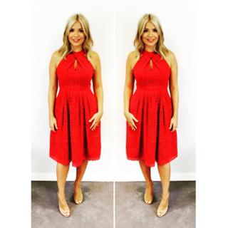 Holly Willoughby feet photo thumbnail