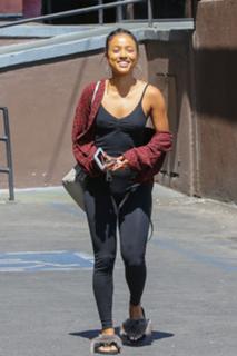 Karrueche Tran feet photo thumbnail