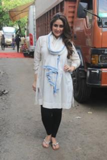 Kareena Kapoor feet photo thumbnail