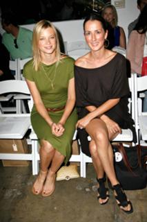 Amy Smart feet photo thumbnail