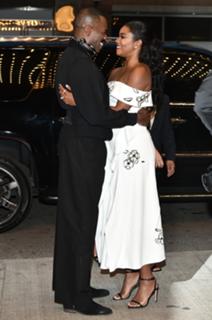 Gabrielle Union feet photo thumbnail