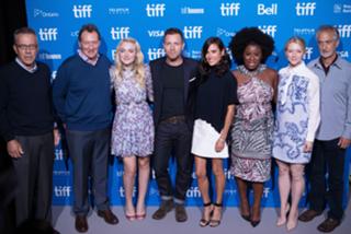 Jennifer Connelly feet photo thumbnail