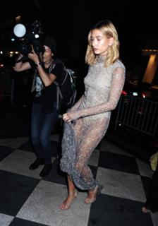 Hailey Bieber feet photo thumbnail