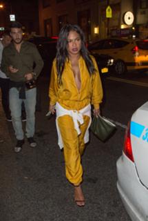 Christina Milian feet photo thumbnail