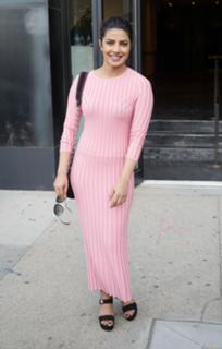 Priyanka Chopra Jonas feet photo thumbnail