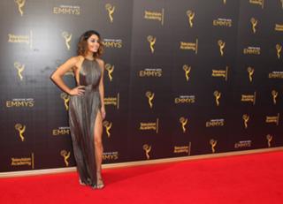 Vanessa Hudgens feet photo thumbnail