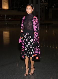 Jamie Chung feet photo thumbnail