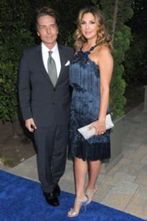 Daisy Fuentes feet photo thumbnail