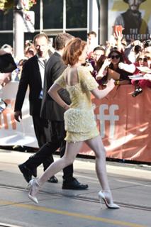 Emma Stone feet photo thumbnail