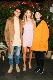 Chiara Ferragni feet photo thumbnail
