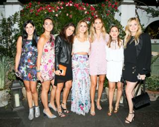 Chiara Ferragni feet photo thumbnail