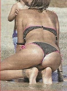 Melissa Satta feet photo thumbnail