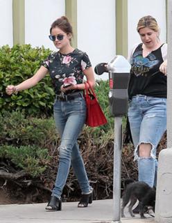Lucy Hale feet photo thumbnail