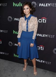 Brenda Song feet photo thumbnail