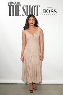 Priyanka Chopra Jonas feet photo thumbnail