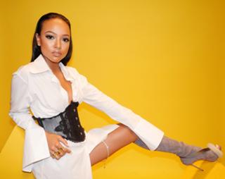Karrueche Tran feet photo thumbnail