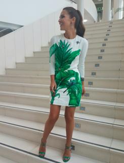 Paula Echevarría feet photo thumbnail