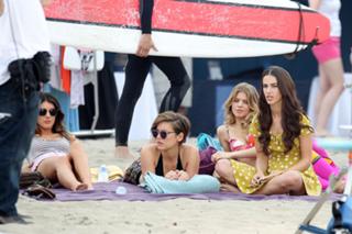 Jessica Lowndes feet photo thumbnail
