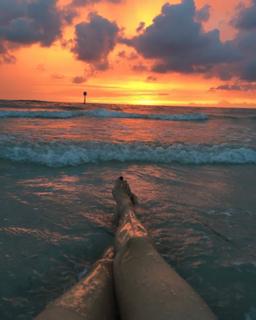 Catherine Bell feet photo thumbnail