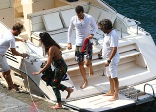 Nicole Scherzinger feet photo thumbnail