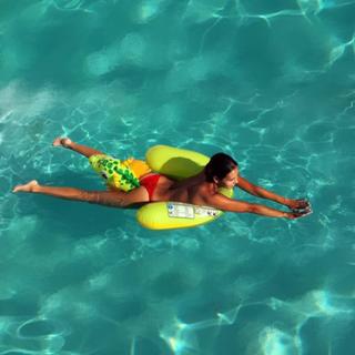 Cristina Pedroche feet photo thumbnail