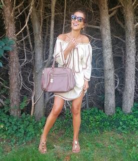 Paula Echevarría feet photo thumbnail