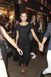 Hailey Bieber feet photo thumbnail