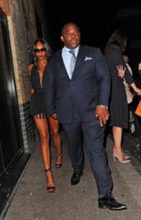 Naomi Campbell feet photo thumbnail