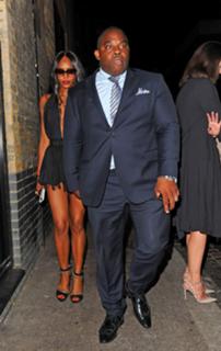 Naomi Campbell feet photo thumbnail