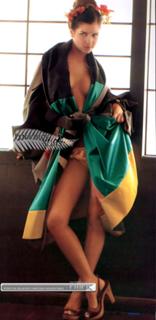 Zaira Nara feet photo thumbnail