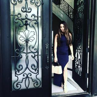 Nikki Garcia feet photo thumbnail