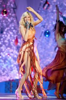 Vera Brezhneva feet photo thumbnail