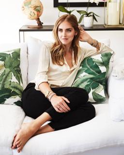 Chiara Ferragni feet photo thumbnail