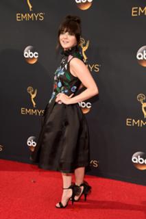 Maisie Williams feet photo thumbnail