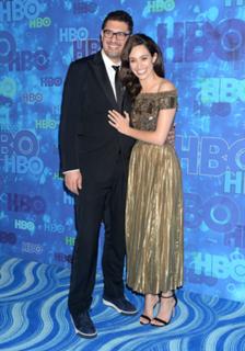 Emmy Rossum feet photo thumbnail