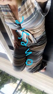 Hilary Duff feet photo thumbnail