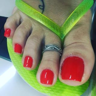 Karin Klemp feet photo thumbnail