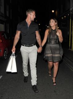Jacqueline Jossa feet photo thumbnail