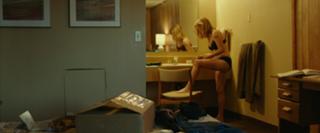 Reese Witherspoon feet photo thumbnail