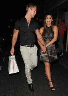 Jacqueline Jossa feet photo thumbnail